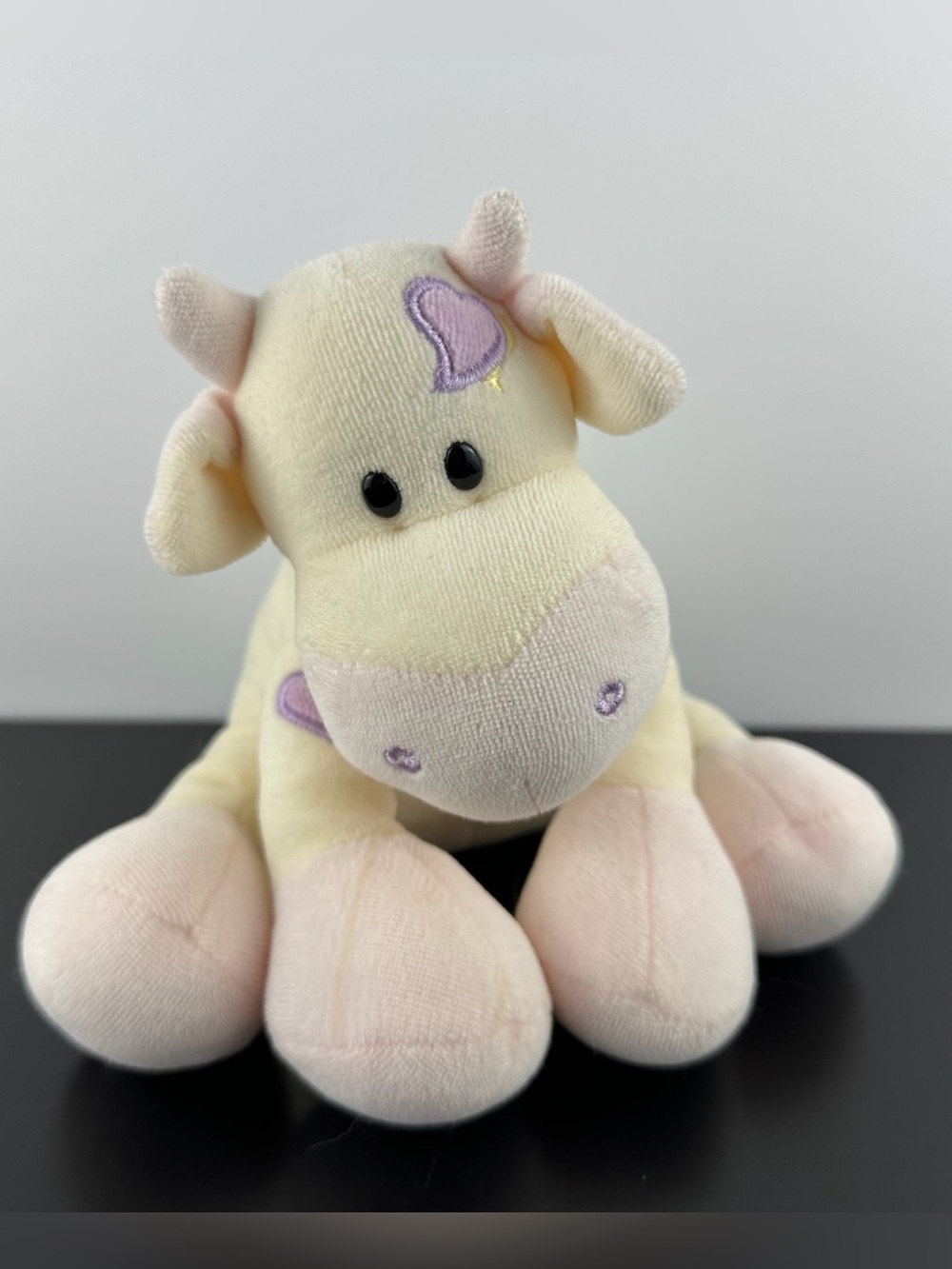 Animal Alley Toys R Us Rare Baby Giraffe 8” Cream Plush Purple Hearts